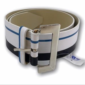 NWT Worth New York belt